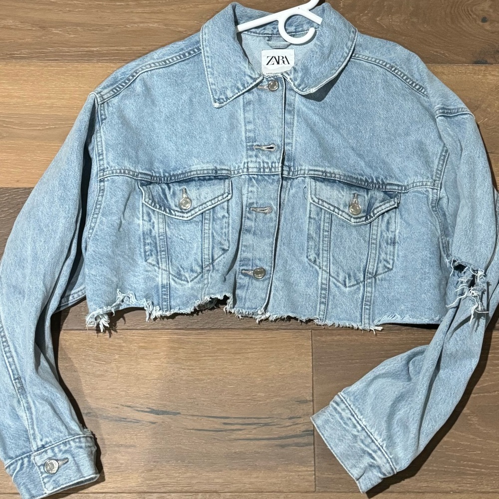 Zara Jacket - Picture 2 of 3